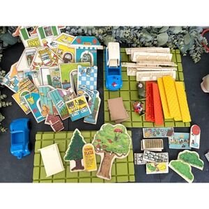 Vintage Richard Scarry Mayor Fox Town Center Puzzletown PlaySkool Playset 1976